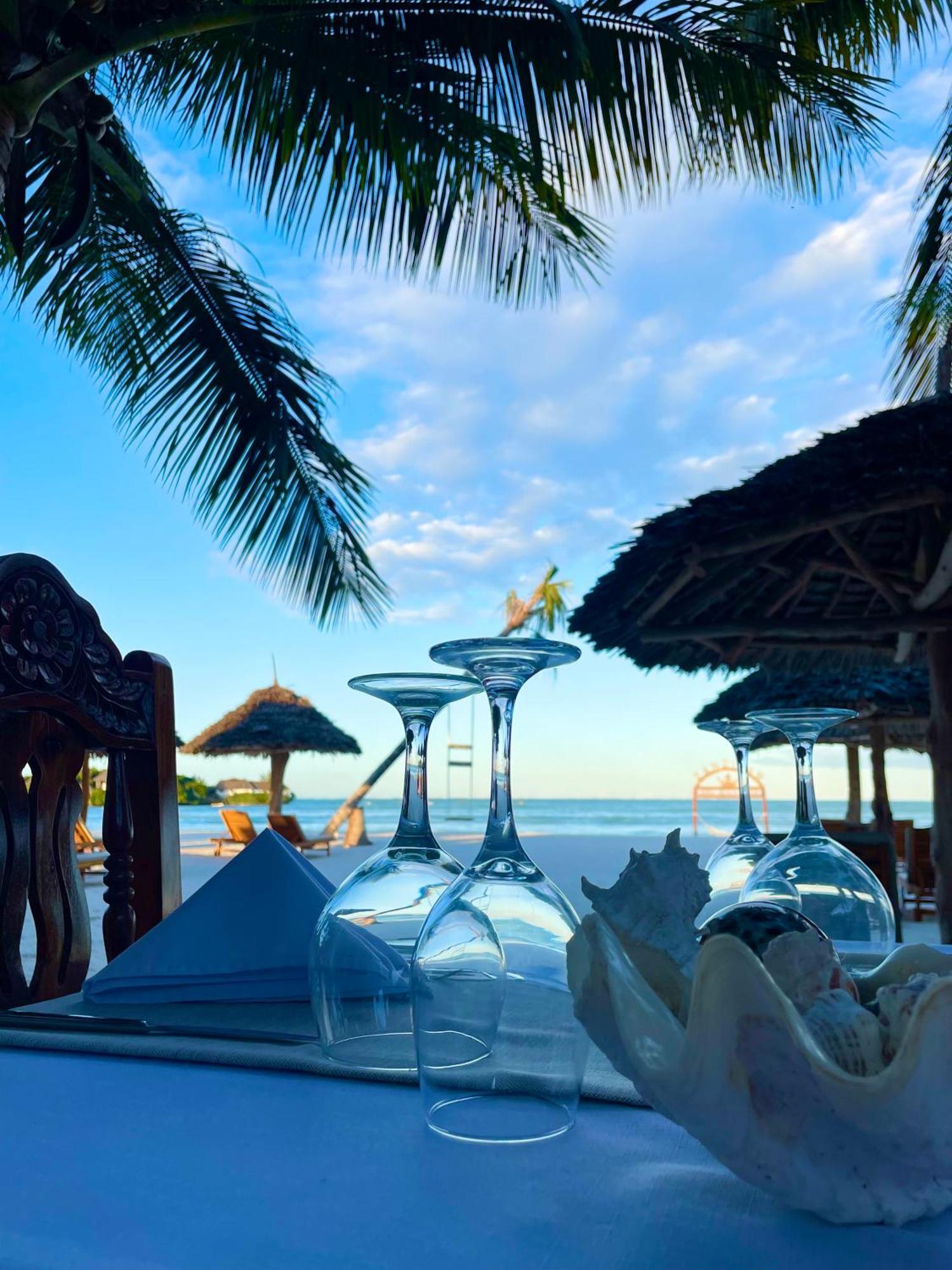 Karibu Beach Resort Pongwe Dış mekan fotoğraf